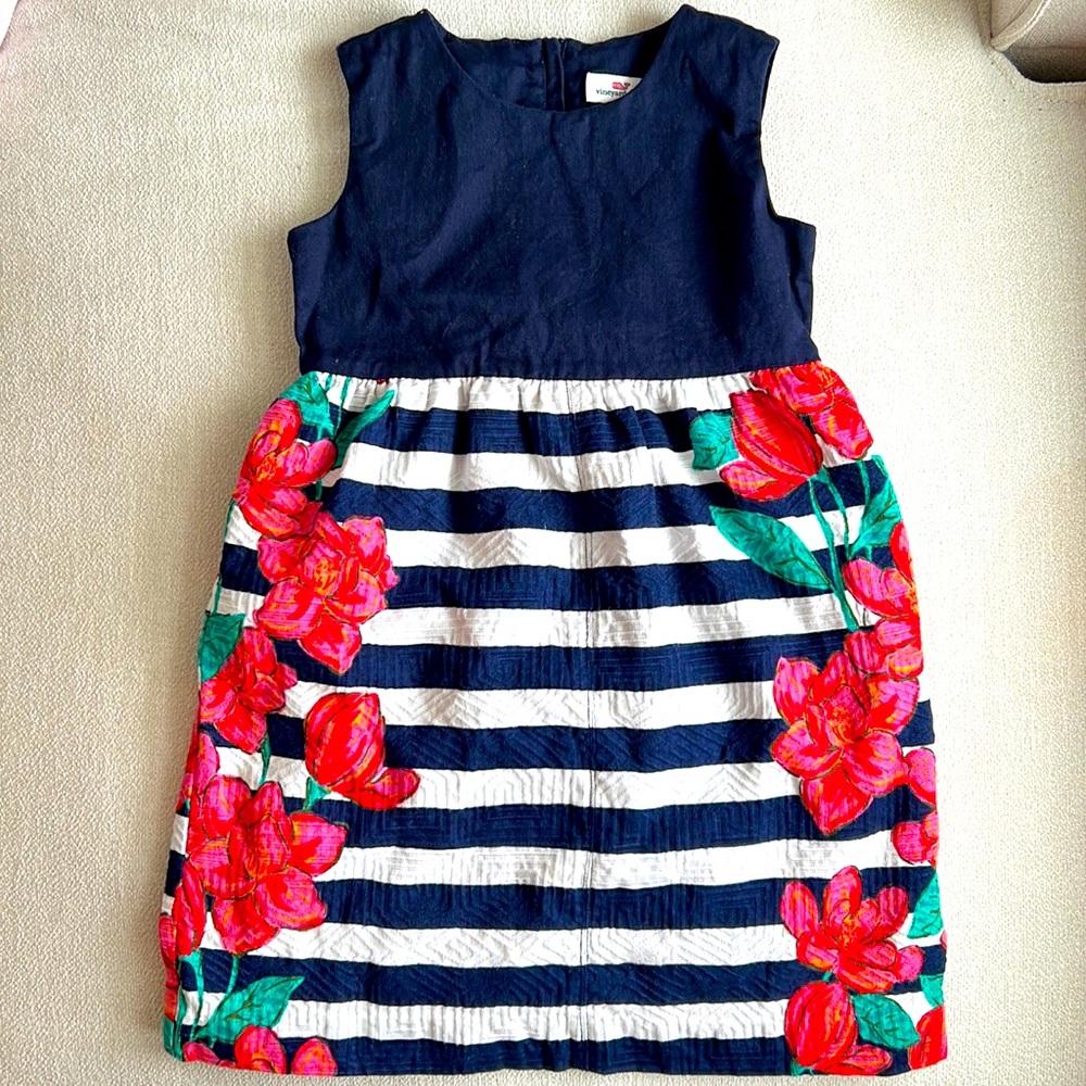 Great Used Condition - VINEYARD VINES Girls’ Floral Dress (size 6)